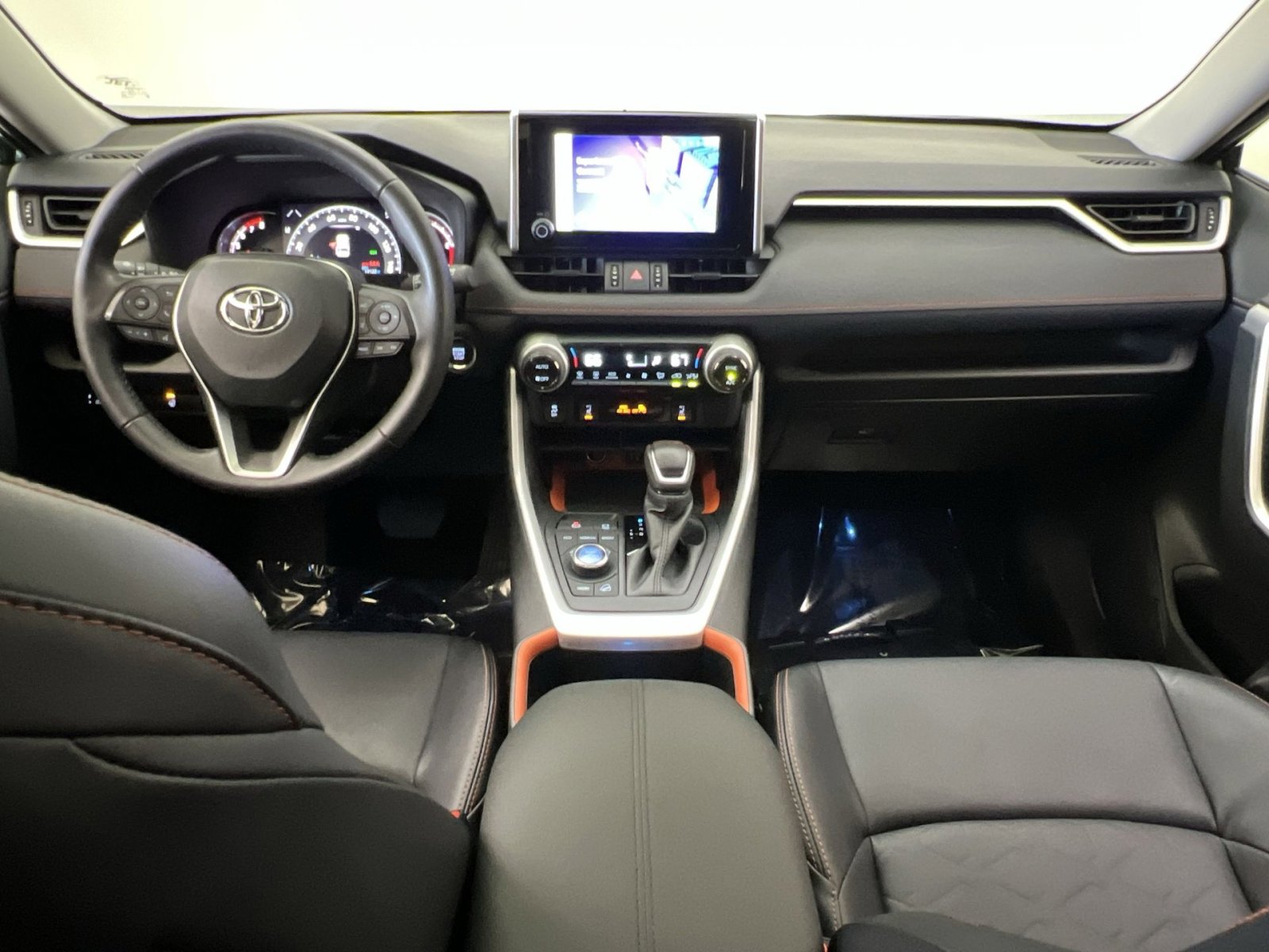Used 2024 Toyota RAV4 Adventure w/ Convenience Package AWD/4WD image 22