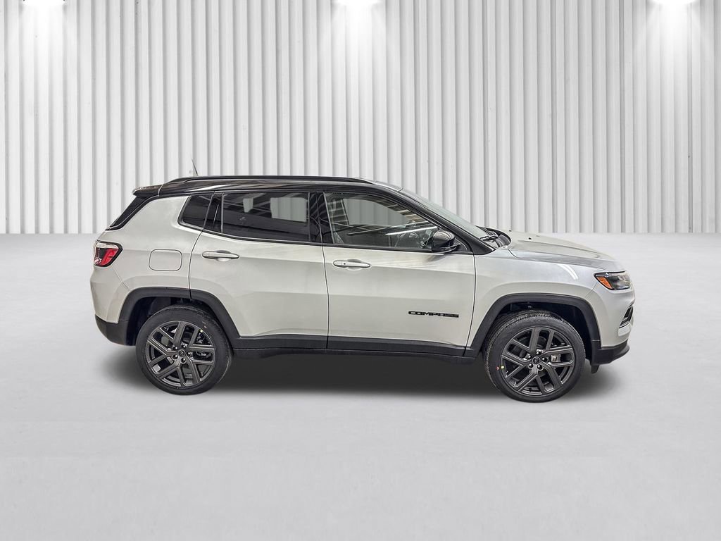 New 2026 Jeep Compass Limited w/ Sun, Sound & Navigation Group image 4