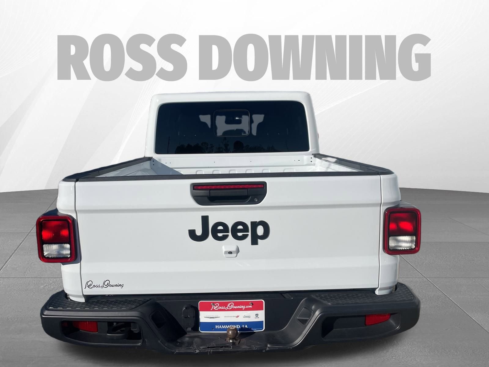 Used 2025 Jeep Gladiator Sport image 5