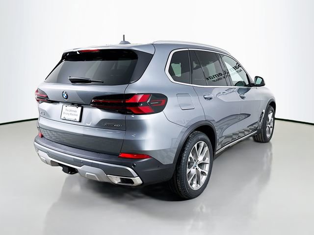 Used 2026 BMW X5 xDrive40i w/ Climate Comfort Package image 7