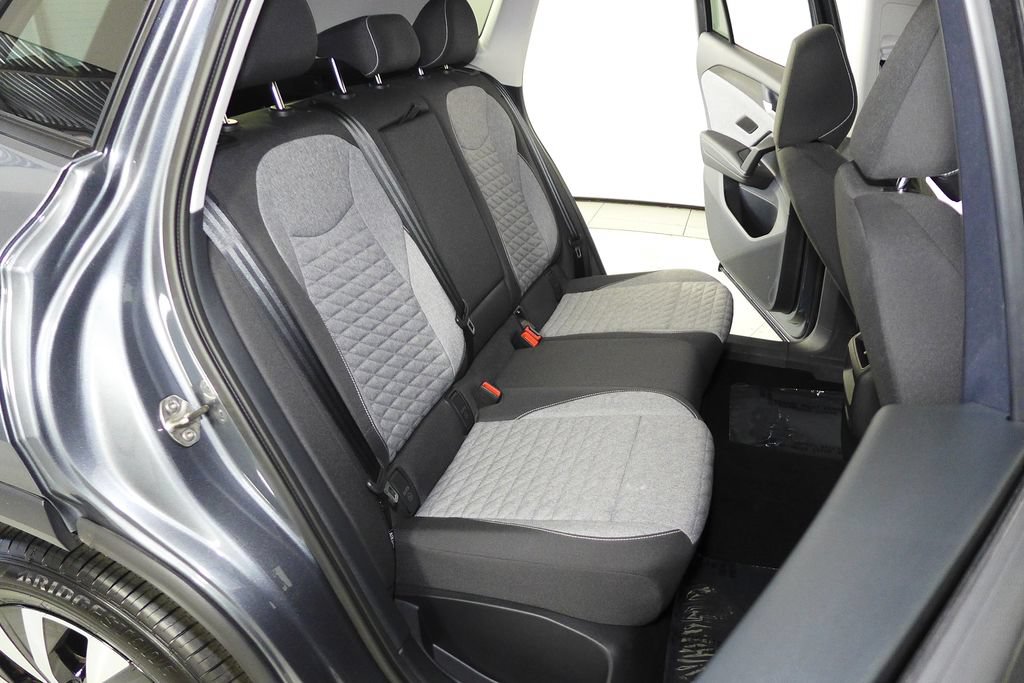 Used 2025 Volkswagen Tiguan S FWD image 19