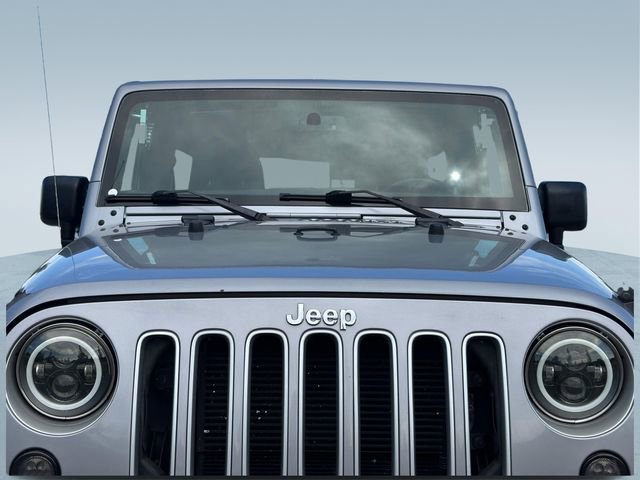 Used 2016 Jeep Wrangler Unlimited Sahara AWD/4WD image 36