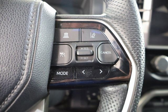 Used 2022 Toyota Tundra SR5 w/ SR5 Premium Package RWD image 19