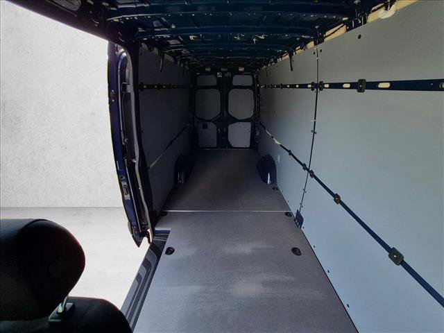 Used 2023 Mercedes-Benz Sprinter 2500 image 19