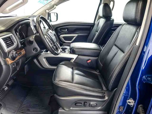Used 2020 Nissan Titan SL AWD/4WD image 12