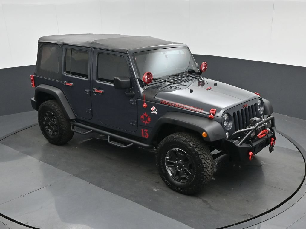 Used 2016 Jeep Wrangler Unlimited Rubicon w/ Connectivity Group AWD/4WD image 47