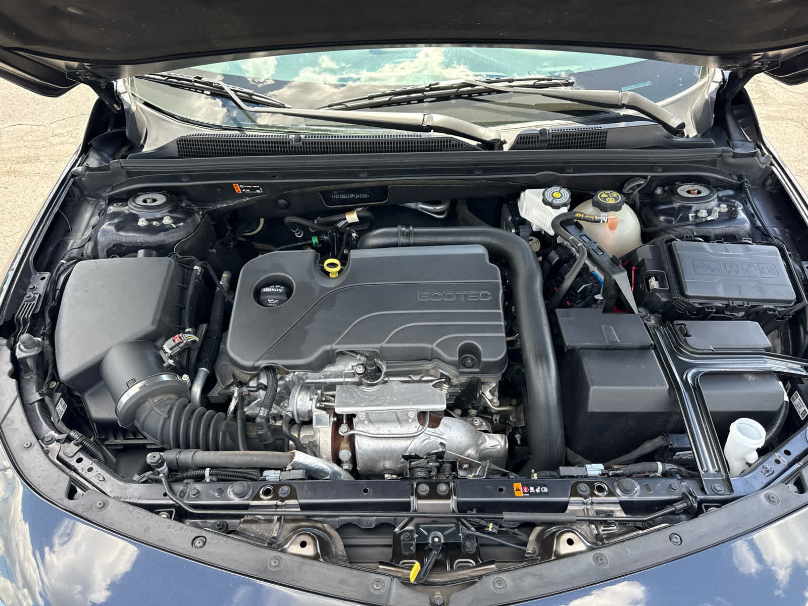 Used 2023 Chevrolet Malibu LT FWD image 25