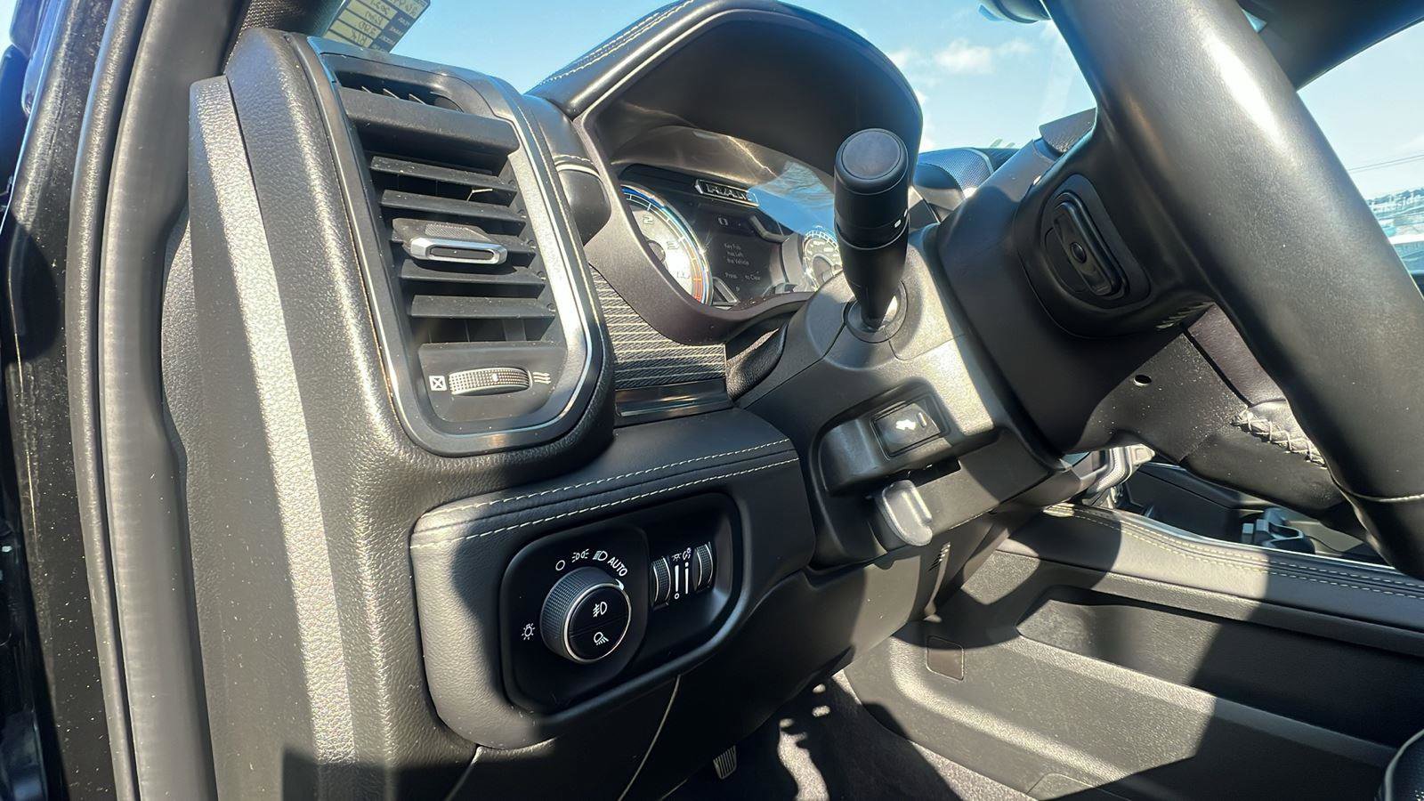 Used 2021 RAM 2500 Limited image 10