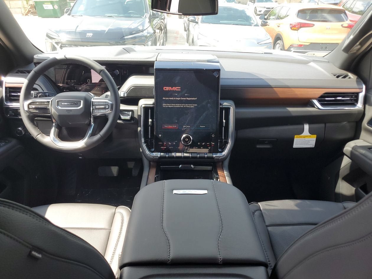 New 2026 GMC Yukon Denali RWD image 12