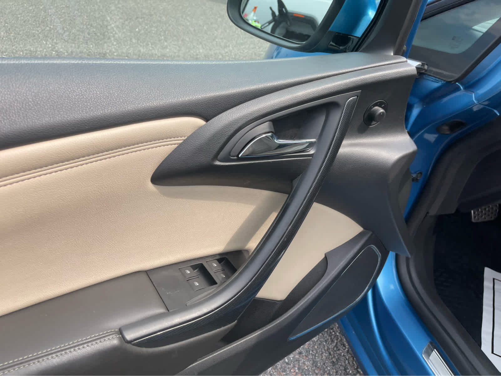 Used 2017 Buick Cascada Sport Touring FWD image 11