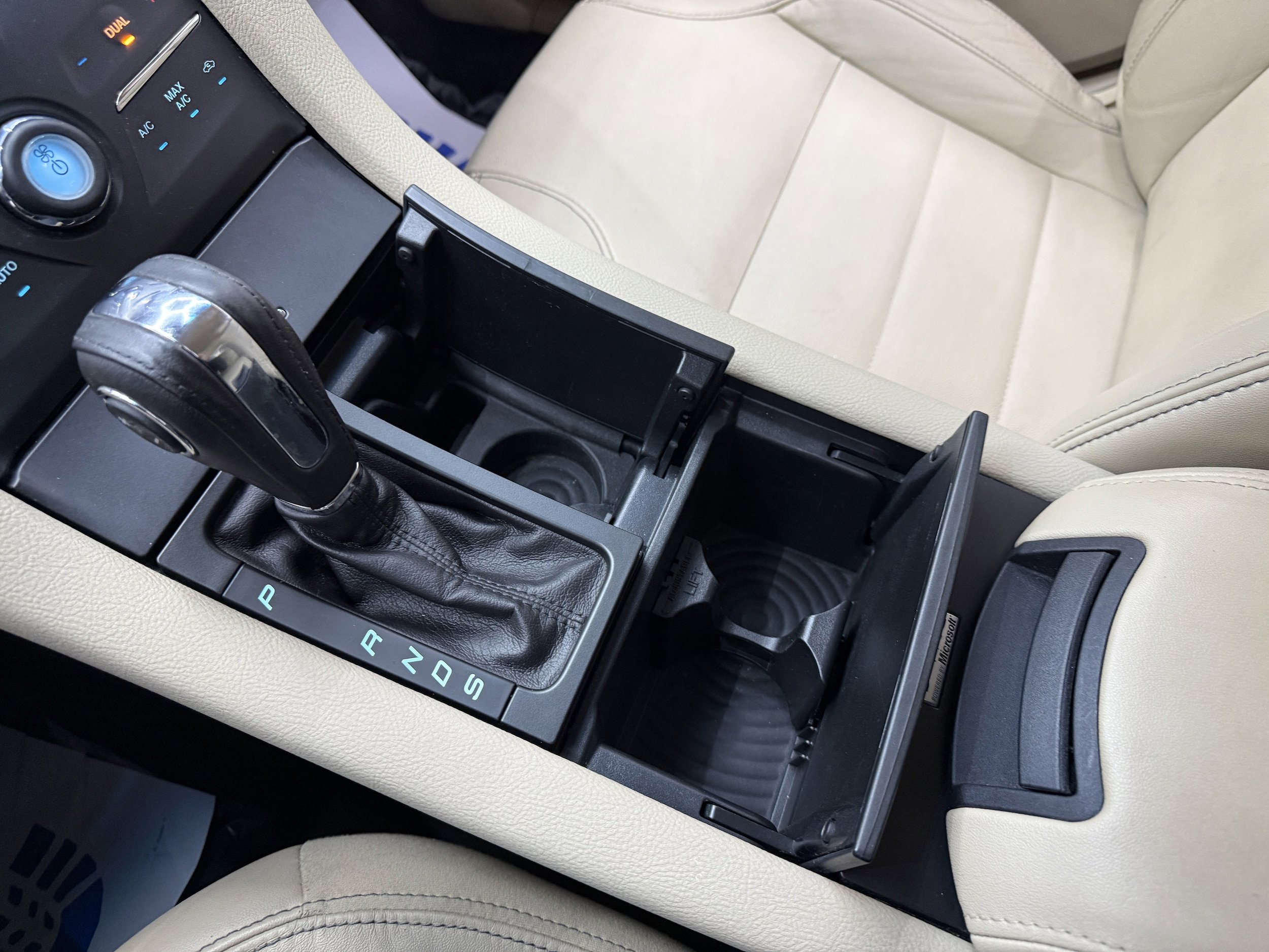 Used 2015 Ford Taurus SEL w/ Equipment Group 201A image 18