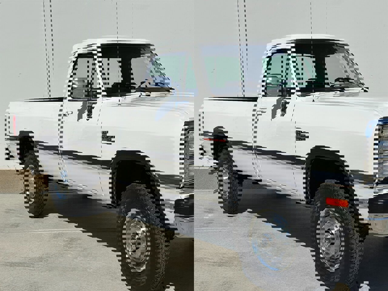 Used 1991 Dodge D/W Truck 250 image 21