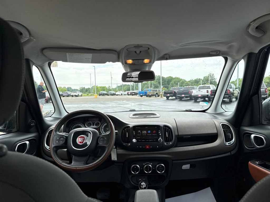 Used 2014 FIAT 500L Trekking w/ Popular Equipment Group FWD image 14