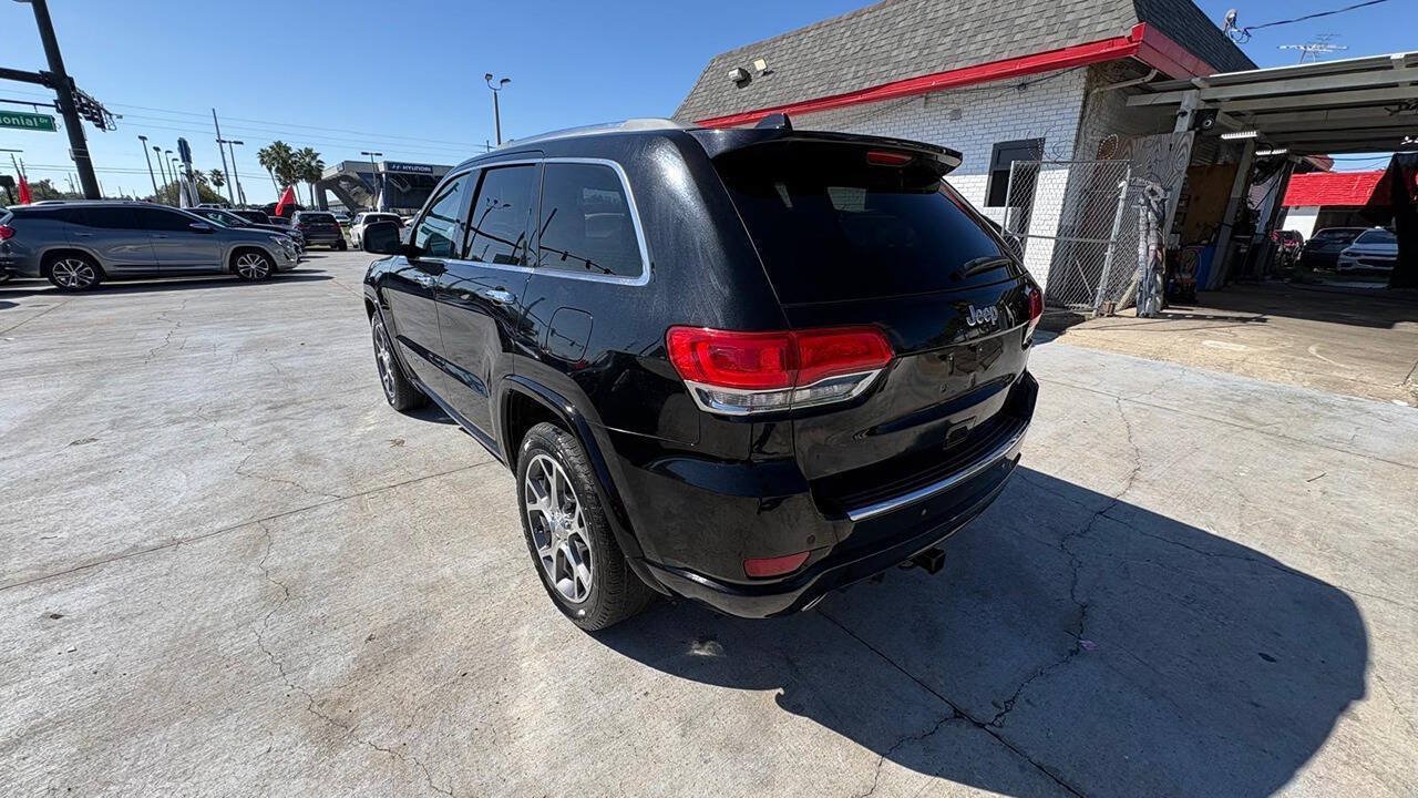 Used 2019 Jeep Grand Cherokee Overland RWD image 11