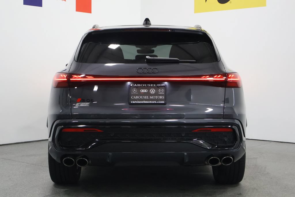 Used 2025 Audi SQ5 Prestige w/ Prestige Package AWD/4WD image 11