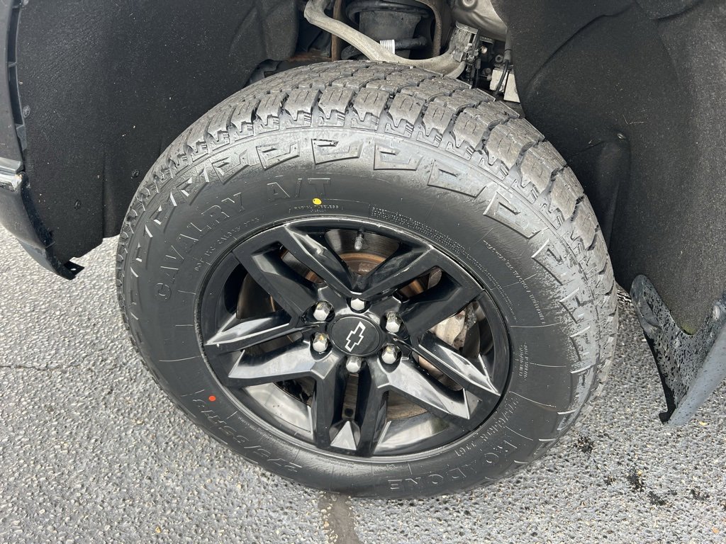 Used 2020 Chevrolet Silverado 1500 LT Trail Boss w/ Convenience Package image 39