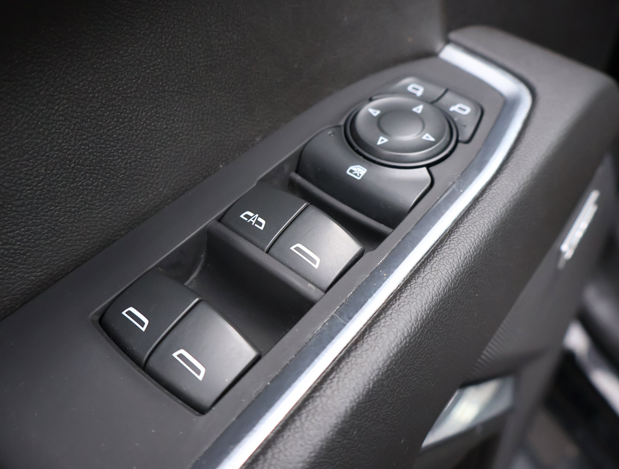 Used 2022 Chevrolet Silverado 1500 LT Trail Boss w/ LT Trail Boss Premium Package image 7