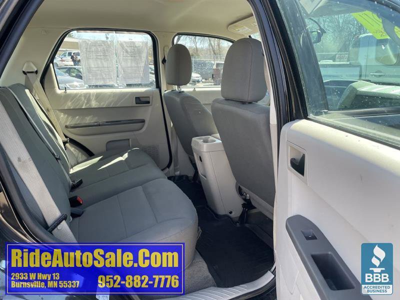Used 2011 Ford Escape XLS w/ 102A Rapid Spec Order Code AWD/4WD image 16