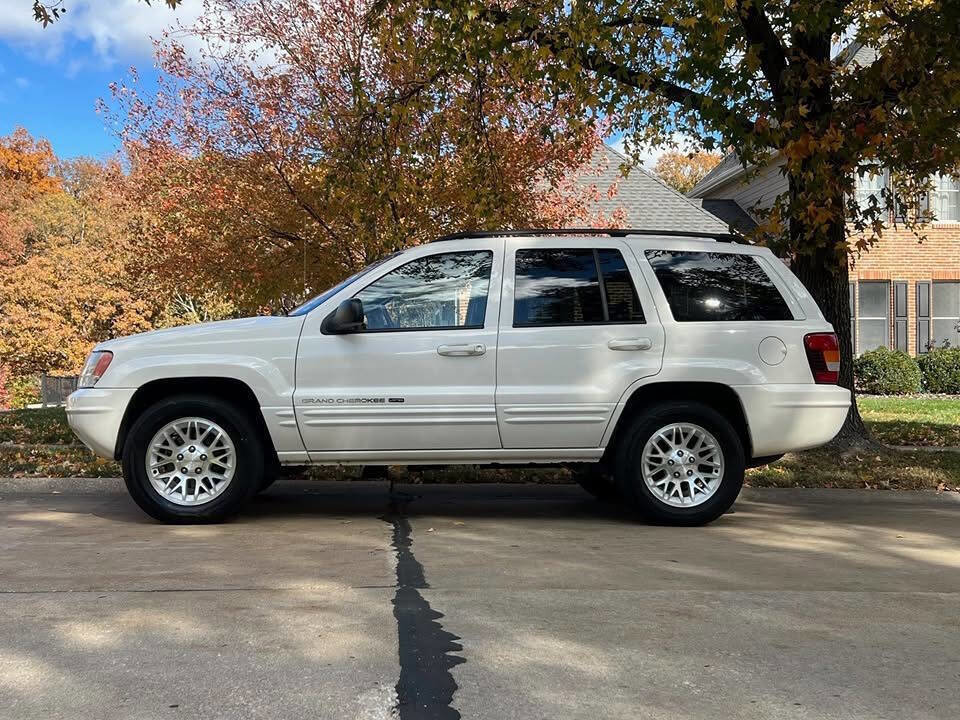 Used 2002 Jeep Grand Cherokee Limited image 4