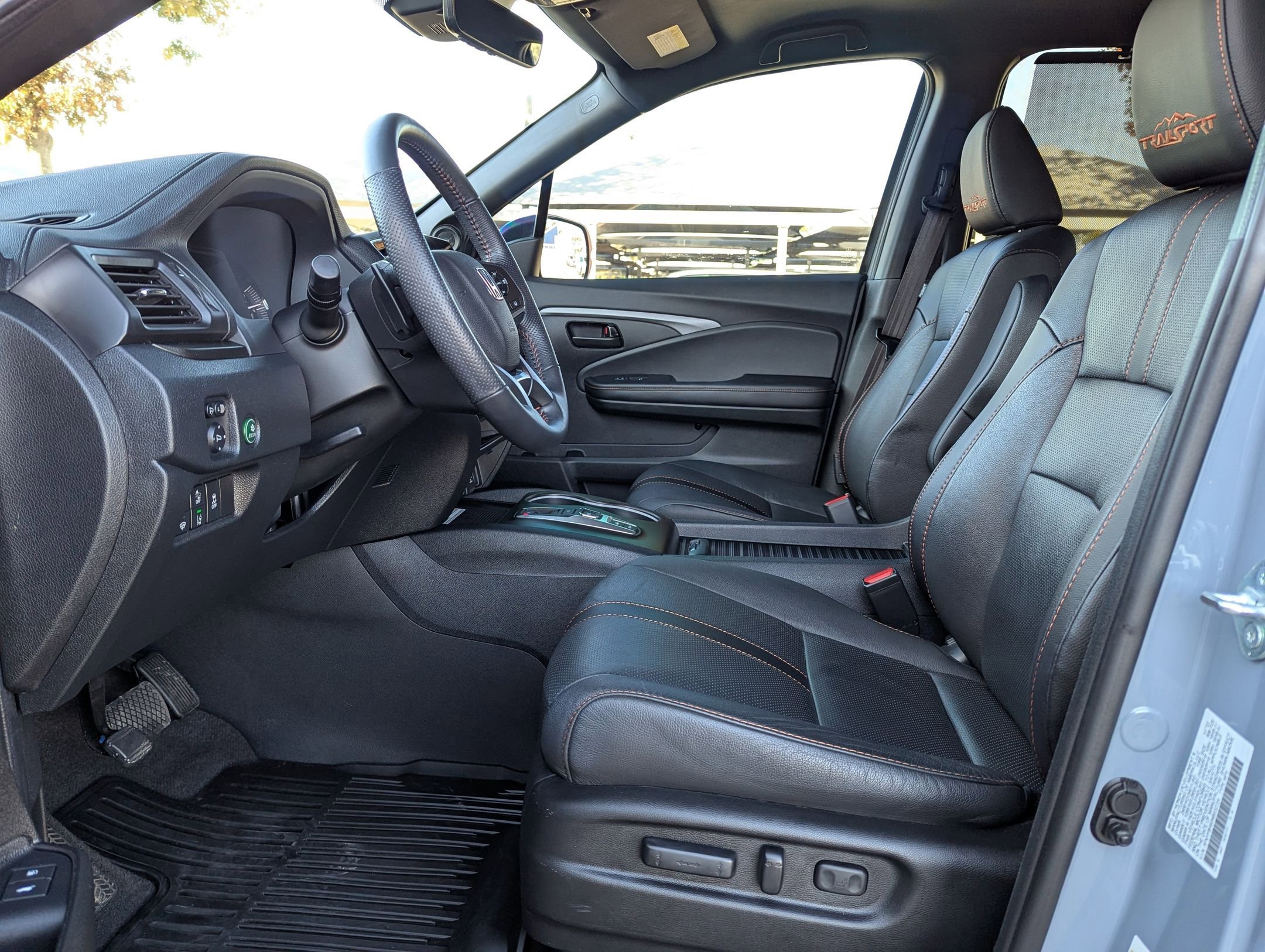 Used 2022 Honda Passport TrailSport image 10