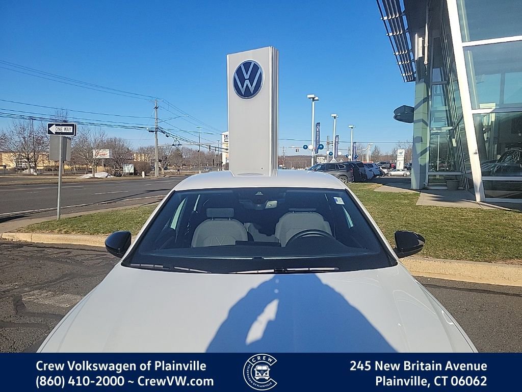 Certified 2025 Volkswagen Jetta Sport image 23