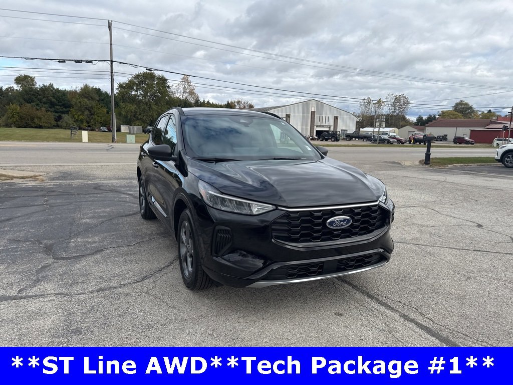 Used 2023 Ford Escape ST-Line w/ Tech Pack #1 image 9