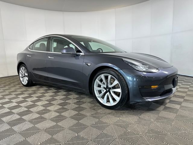 Used 2018 Tesla Model 3 Long Range image 2