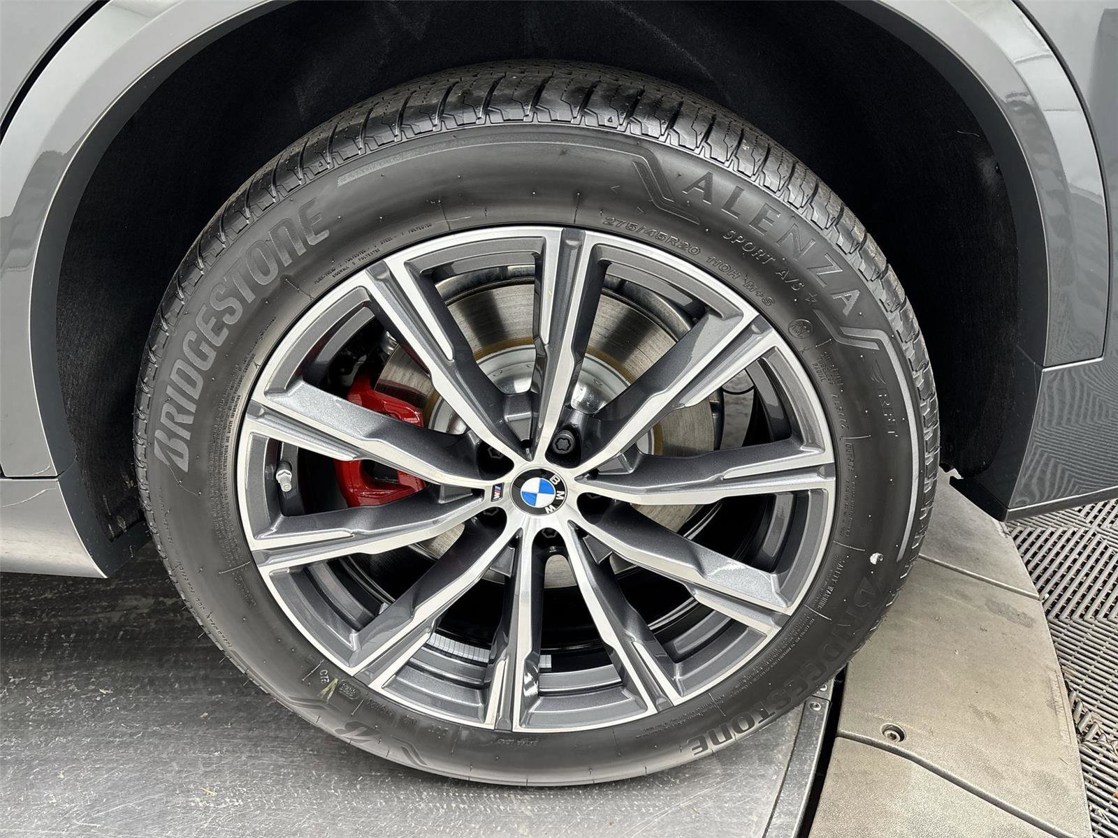 New 2026 BMW X5 M60i image 27