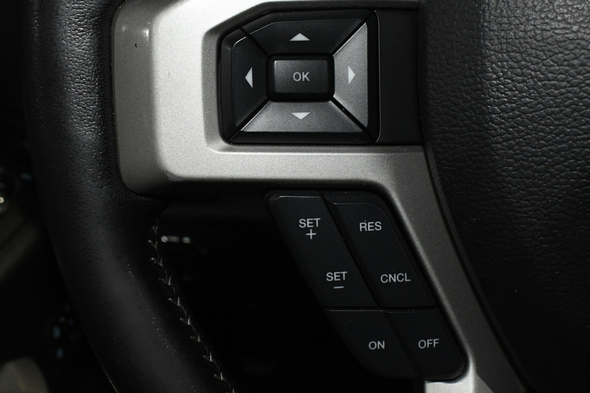 Used 2019 Ford F250 Lariat w/ Lariat Ultimate Package image 27