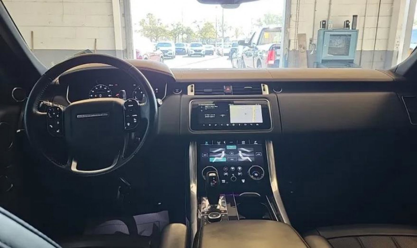 Used 2018 Land Rover Range Rover Sport Supercharged image 8