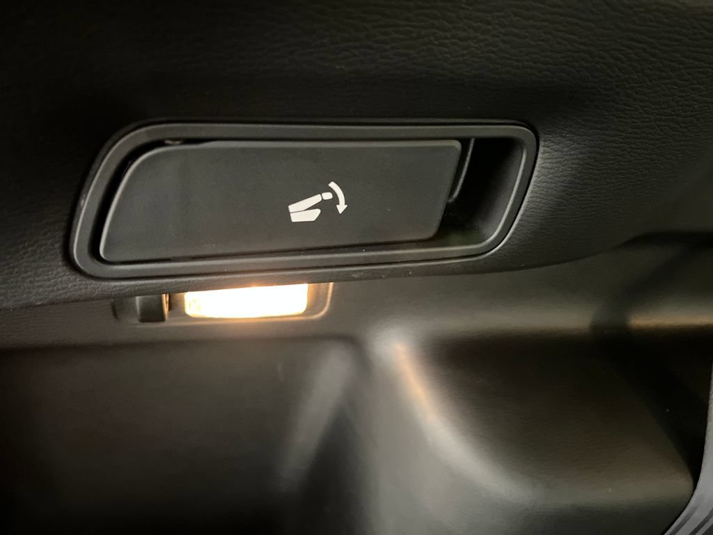 Used 2024 Mitsubishi Outlander SE AWD/4WD image 44