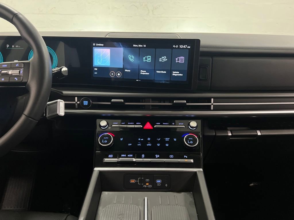 Used 2025 Hyundai Santa Fe SEL image 19