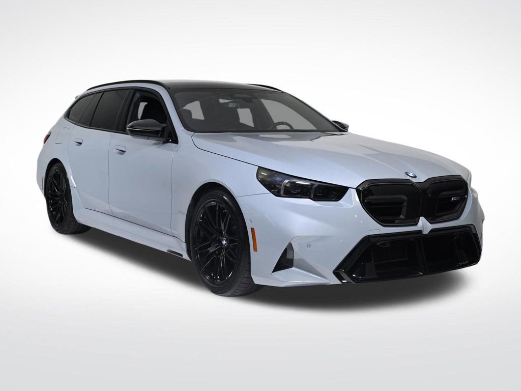 Used 2026 BMW M5 Touring w/ M Driver's Package image 7