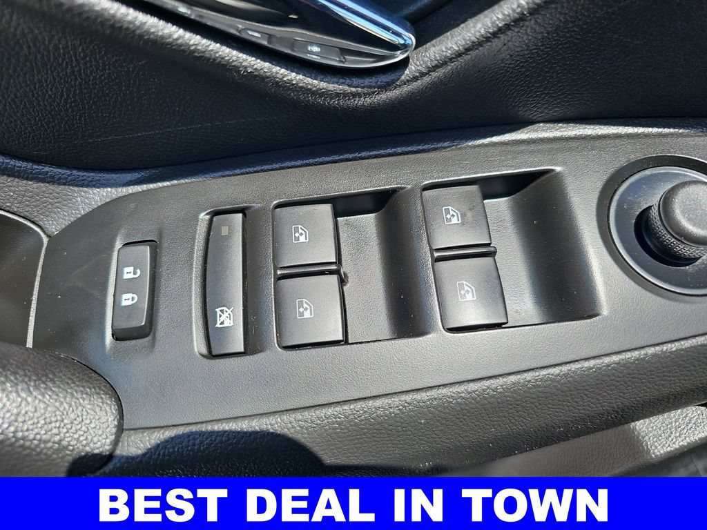 Used 2022 Chevrolet Trax LT w/ Driver Confidence Package AWD/4WD image 25