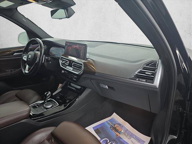 Used 2022 BMW X3 sDrive30i w/ Premium Package 2 (ZPA) RWD image 23
