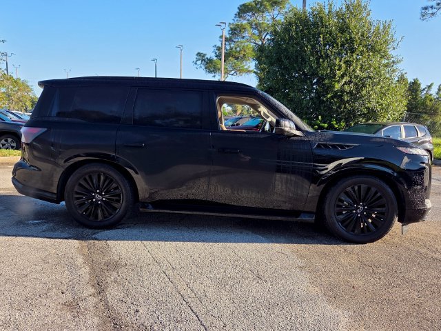 Certified 2025 INFINITI QX80 Luxe AWD/4WD image 8