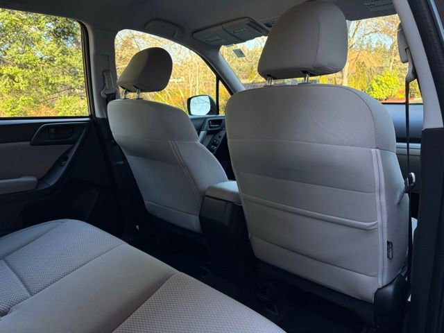 Used 2017 Subaru Forester 2.5i w/ Alloy Wheel Package image 26