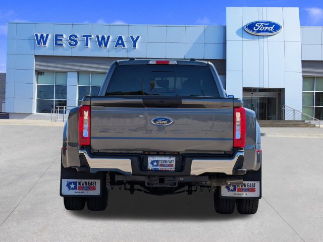 Used 2026 Ford F350 XLT AWD/4WD image 4