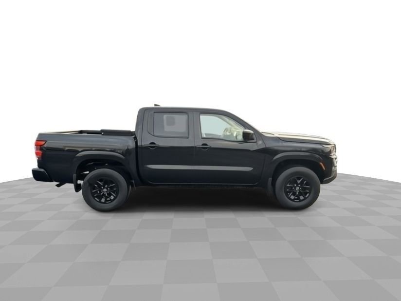 Used 2024 Nissan Frontier SV image 9