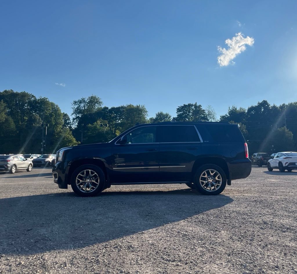 Used 2017 GMC Yukon SLE w/ SLE Value Package AWD/4WD image 15