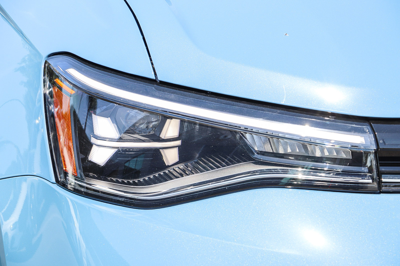 New 2026 Volkswagen Taos SE FWD image 4