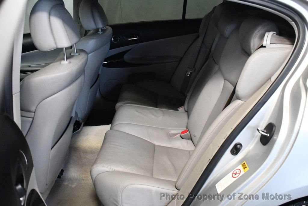 Used 2007 Lexus GS 450h w/ Preferred Accessory Pkg RWD image 20