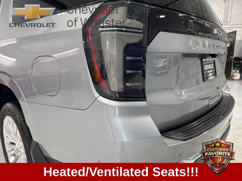 New 2025 Chevrolet Suburban Premier AWD/4WD image 59