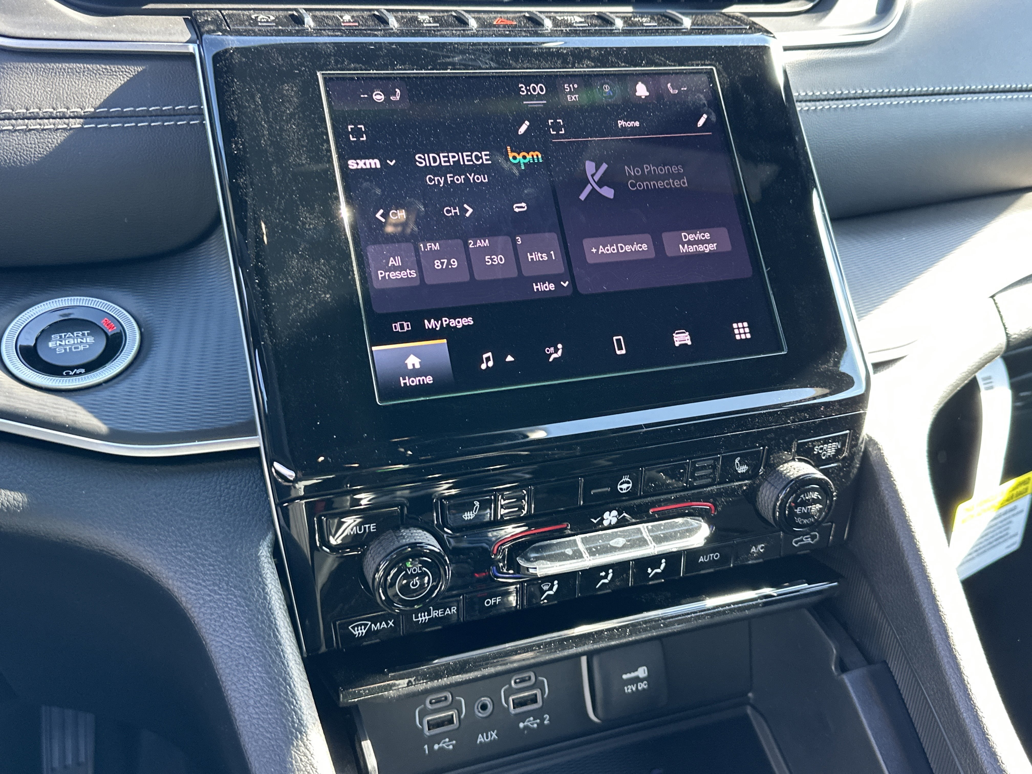 New 2025 Jeep Grand Cherokee Altitude image 6