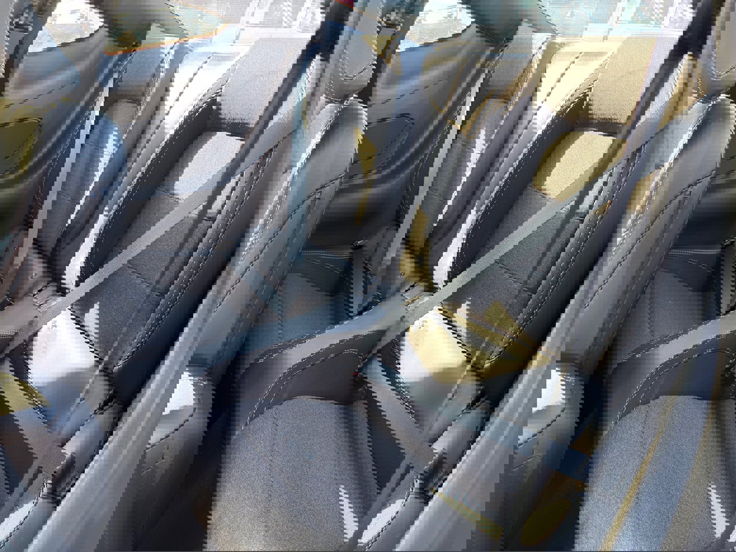 Used 2024 Ford Mustang Ecoboost image 20