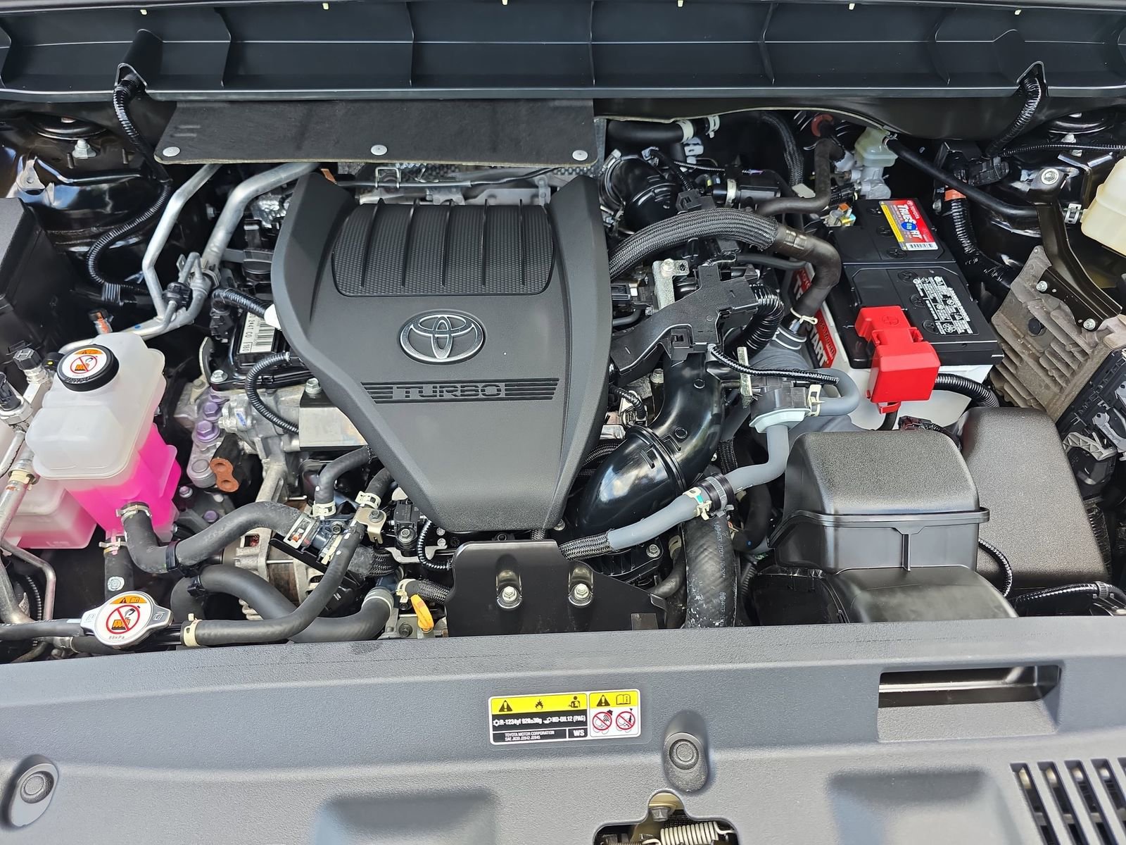 Used 2023 Toyota Highlander XSE FWD image 31