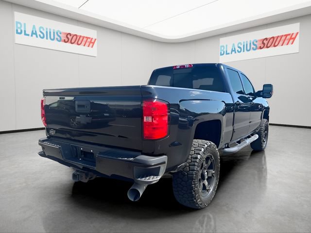 Used 2017 Chevrolet Silverado 2500 LTZ w/ Midnight Edition AWD/4WD image 4