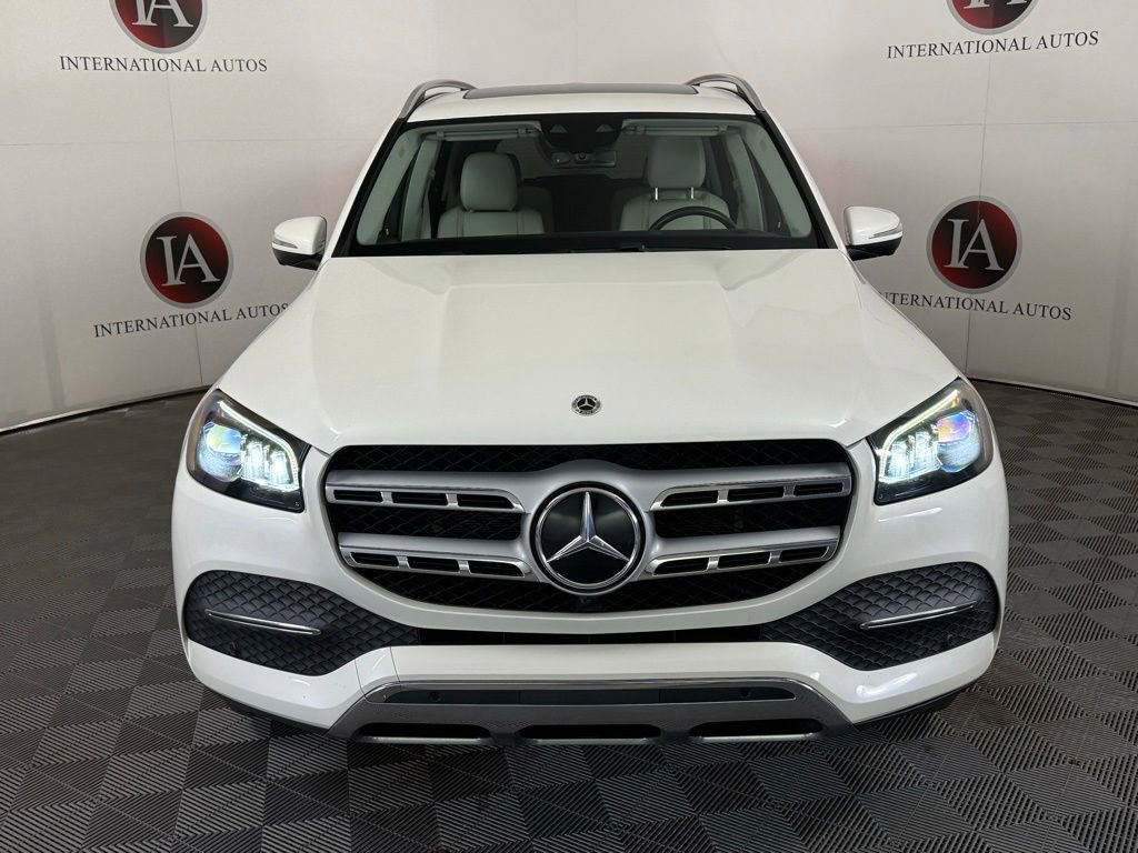 Used 2022 Mercedes-Benz GLS 450 4MATIC w/ Warmth & Comfort Package image 2