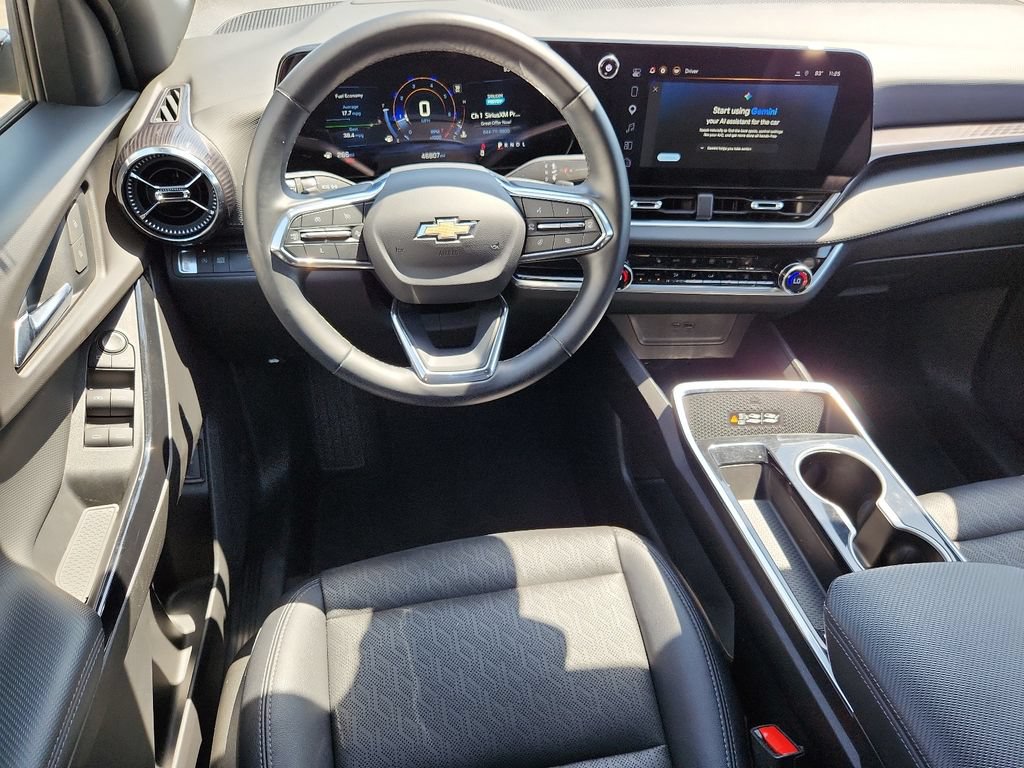 Used 2025 Chevrolet Equinox LT w/ Convenience Package II FWD image 17