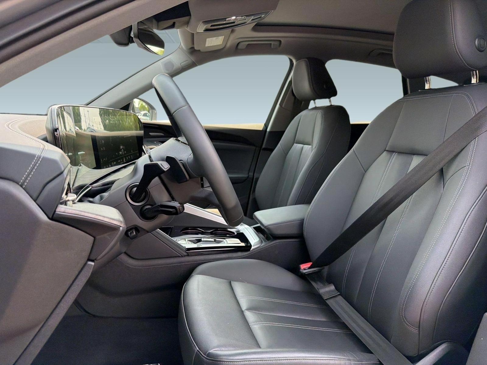 Certified 2025 Audi Q5 Premium Plus AWD/4WD image 5
